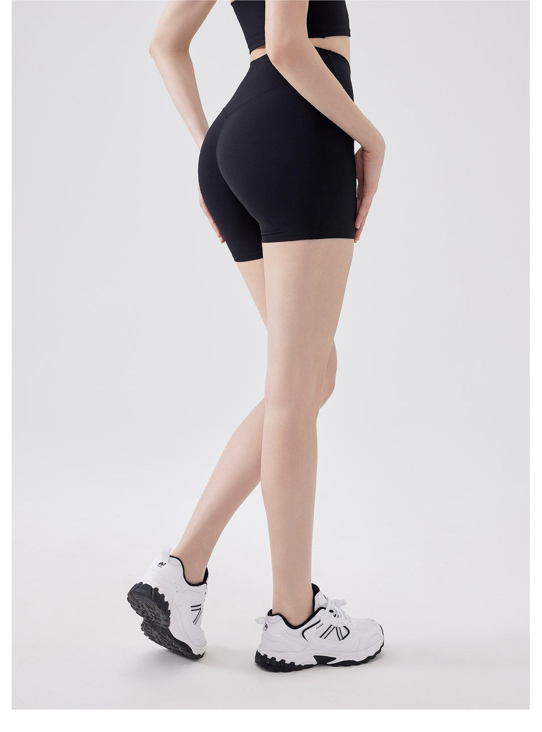 Nude Feel Three Points High Elastic Tight Bum Lift Shorts Women Yoga Workout Clothes Belly Contracting Exercise Running Training Pants