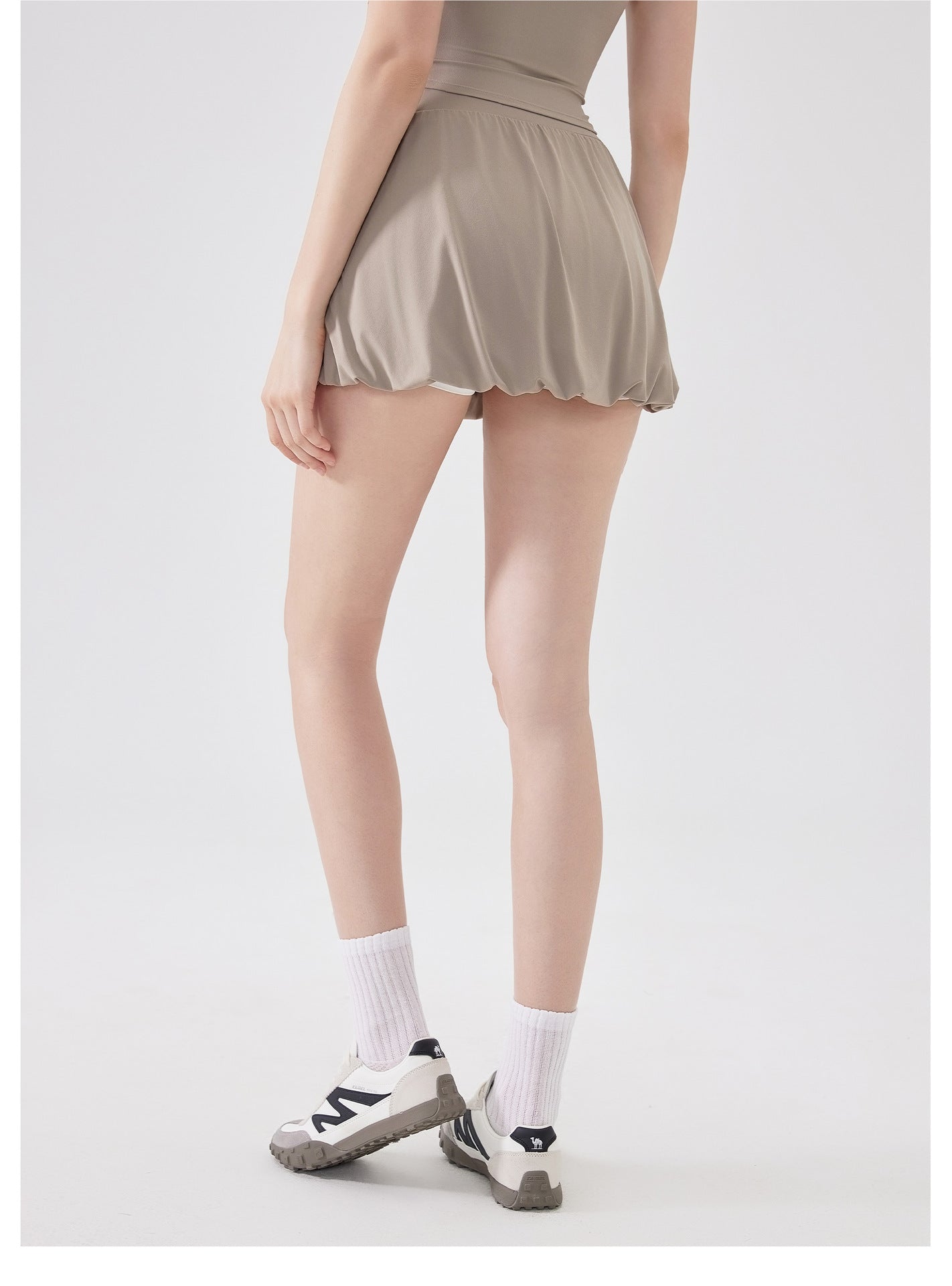 Nude Feel Girl Tennis Skirt High Waist Anti Exposure Bottom Breathable Pocket Puffy Running Sports Skirt