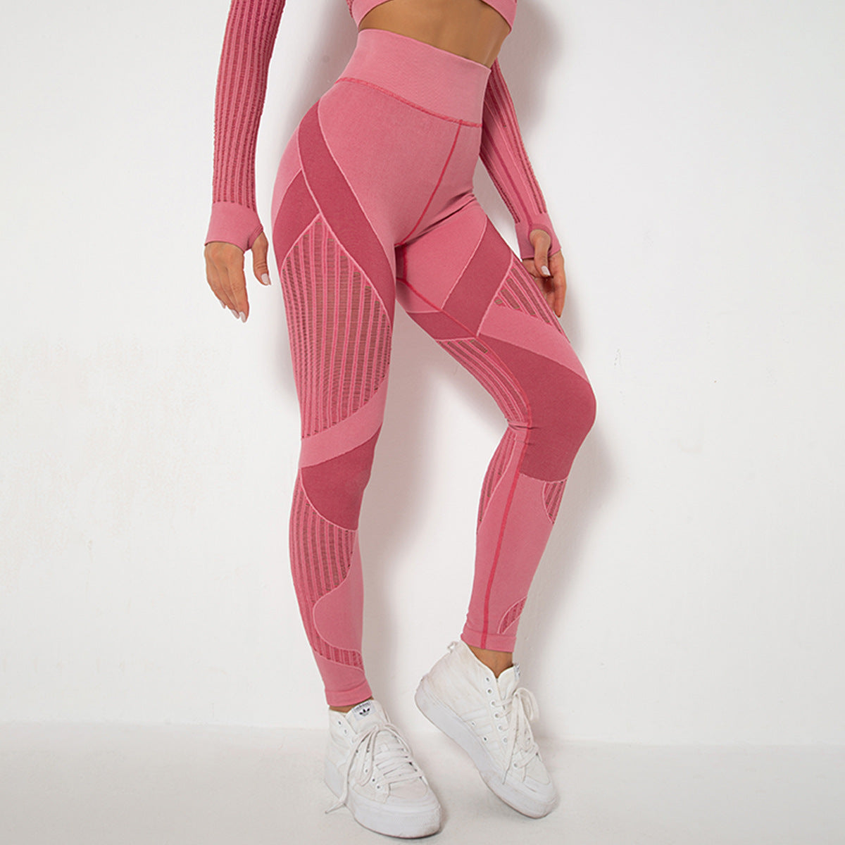 Women's_sports_pants
