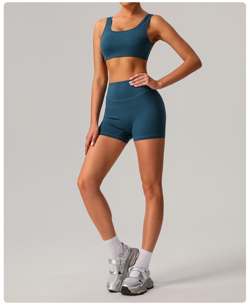 Quick Drying Nude Feel Yoga Shorts Hip Lifting Running Fitness Shorts Tight High Waist Outdoor Exercise Shorts Women