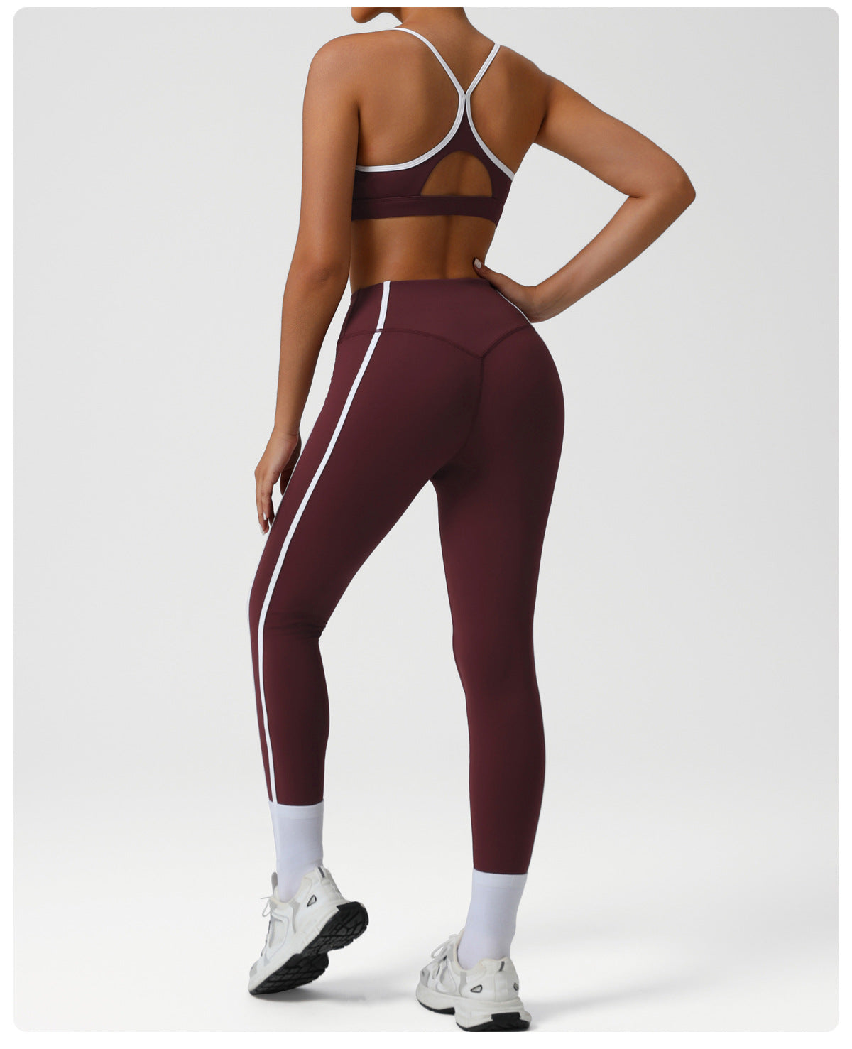 Nude Feel Quick Drying Sports Underwear Push up Beauty Back Yoga Bra Detachable Shockproof Running Workout Vest with Pad